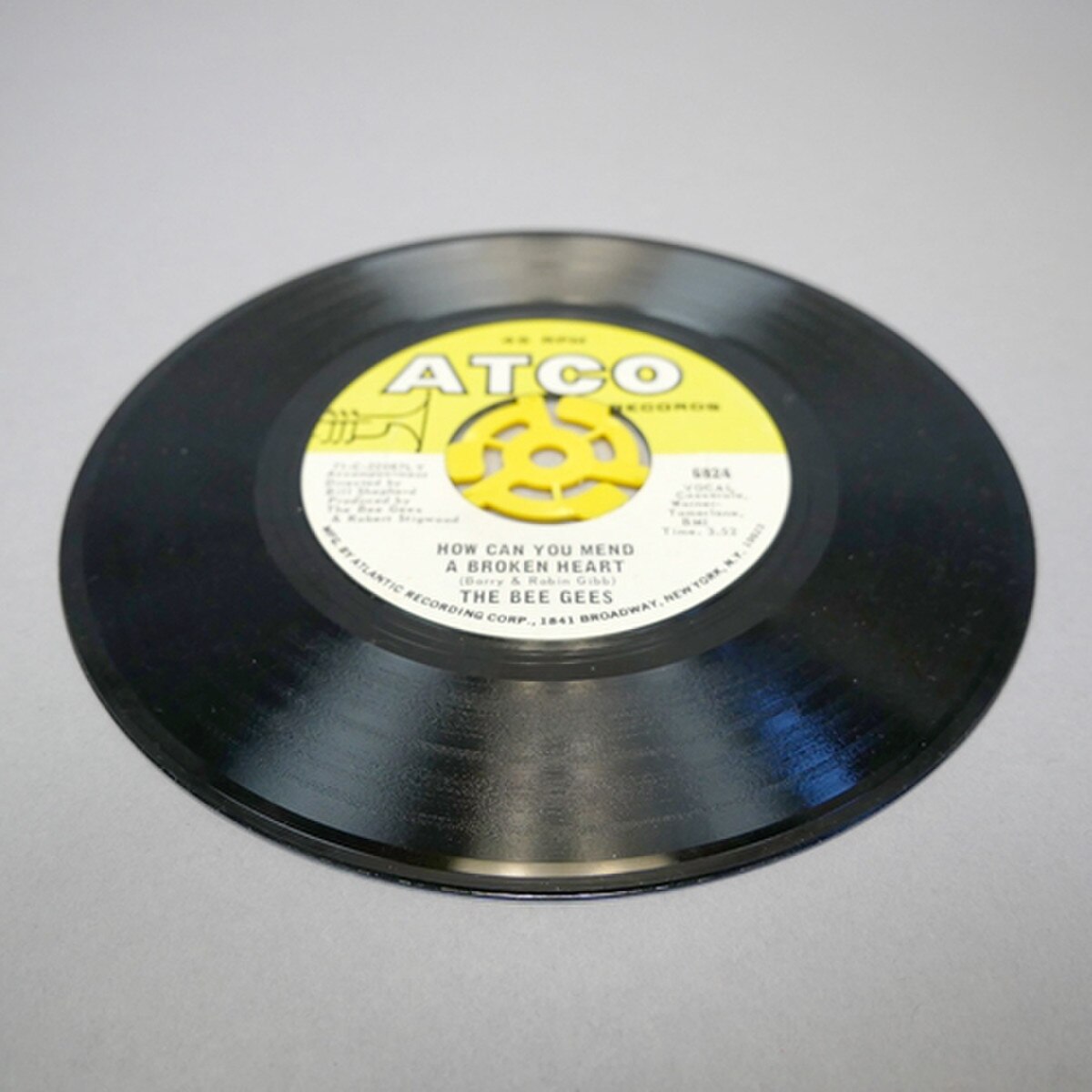 45rpm Record Yellow Plastic Inserts